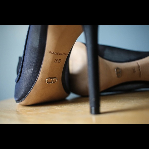 Blue Dior Midnight Garden Rhinestone Rose Pumps - Picture 5 of 8